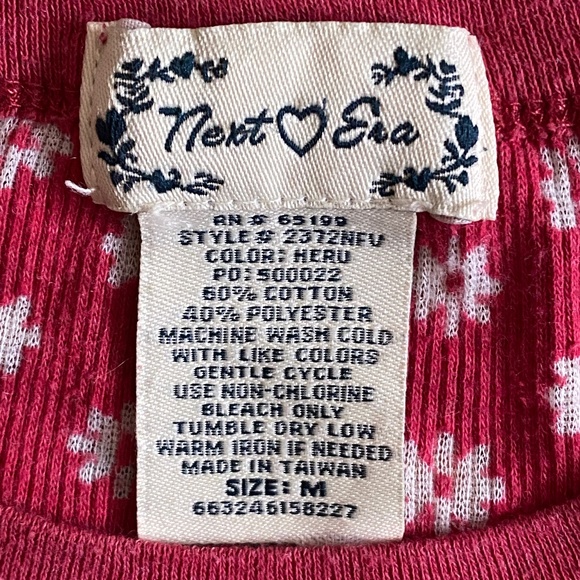 Next Era I 90s I Novelty Daisy Print Thin Rib Thermal-Like Top - Picture 3 of 13